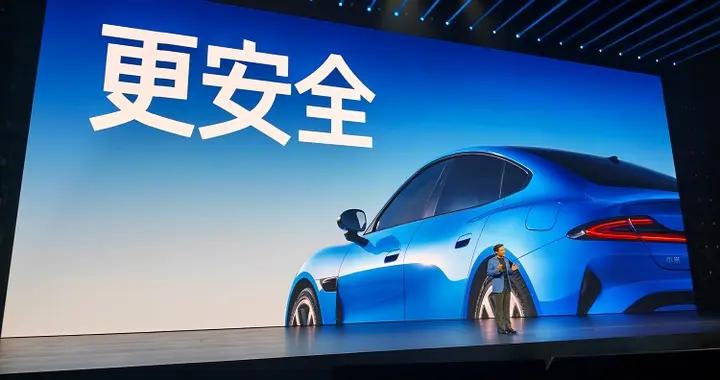 60+60=120？雷軍就發佈會口誤做解釋