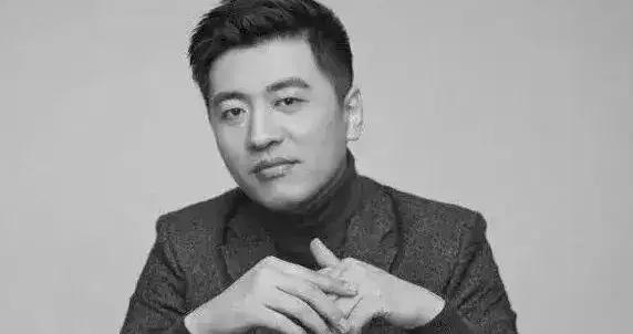 這社會，不少你一個張雪峯！