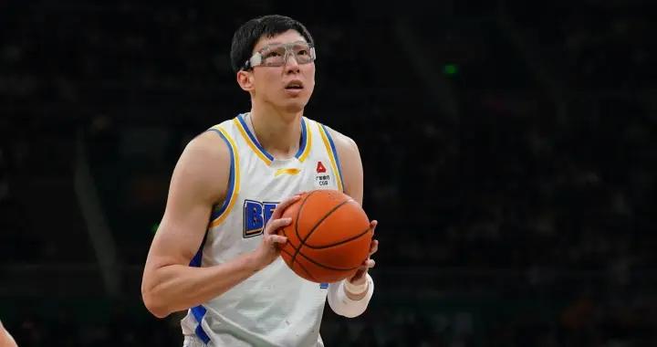 保持住啊！周琦本賽季罰球命中率回升至50% 仍爲生涯最差賽季