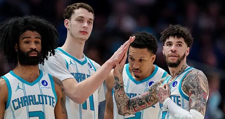 籃下終結能力超強，護筐能力出色，黃蜂內線新秀綜合能力相當不錯