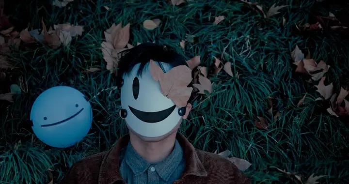 微笑只是僞裝，抑鬱正在吞噬內心光亮