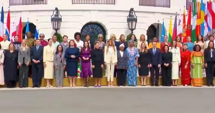 梅拉尼婭發起峯會合影，法國和烏克蘭的來了，英德意加日韓都不來