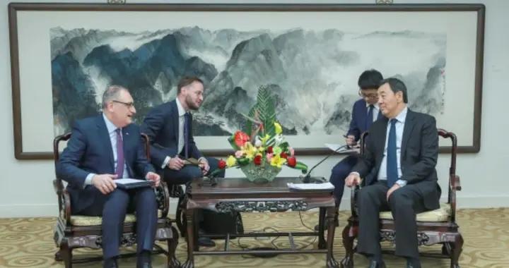 中俄關鍵時刻對錶，全力斡旋美伊停火，留給特朗普時間不多了