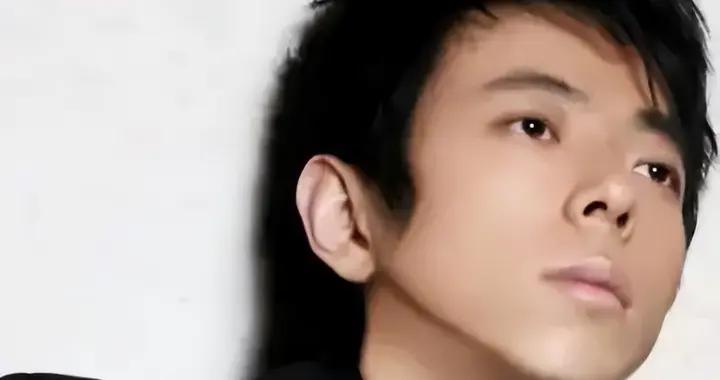 歌手吳向飛喊話李榮浩！稱對方侵權演唱自己寫的歌《路一直都在》