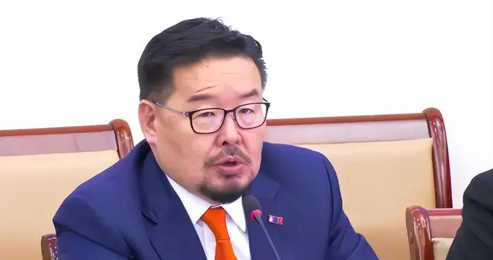 執政不滿一年，總理馬上換人，西方干預蒙古，敢親華就下臺？