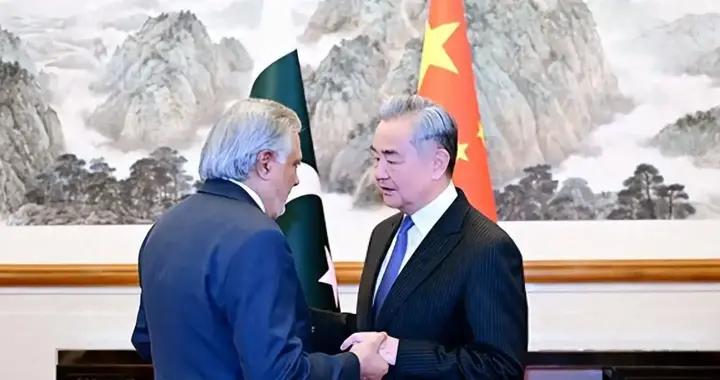 巴鐵緊急求援，殲35提前入巴，戰略儲備見底，中國要拉一把？