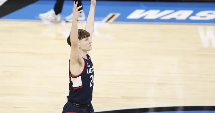 射手在此！馬林斯三分球7投4中拿下15分3板2斷 助隊力克伊利諾伊