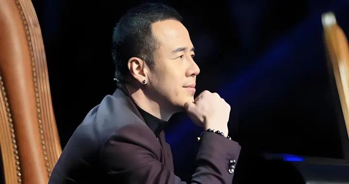 楊坤：我喫了6年的抗抑鬱藥，最後走出抑鬱症靠的卻不是喫藥