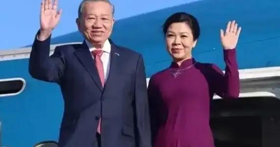 越南的蘇林再次當選，他妻子吳芳璃氣質溫婉，他家鄉離河內很近