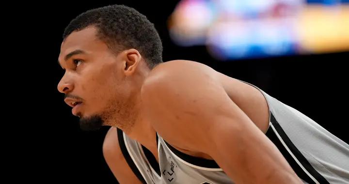 Haynes：MRI結果顯示文班肋骨沒有嚴重損傷 將被列入每日觀察狀態