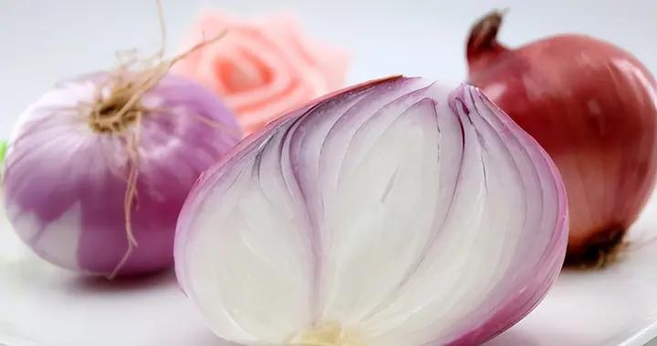 每天放屁超20次正常嗎？醫生詳解頻繁放屁的原因與就醫提示