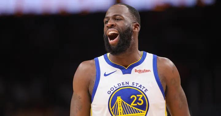 庫裏：追夢還帶着點感冒每次暫停都在咳嗽 他就是在咬牙堅持！