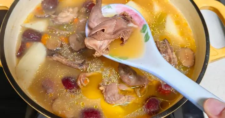 一隻等於10只雞，提醒春天要多喫，一補蛋白，二增免疫好喫不上火