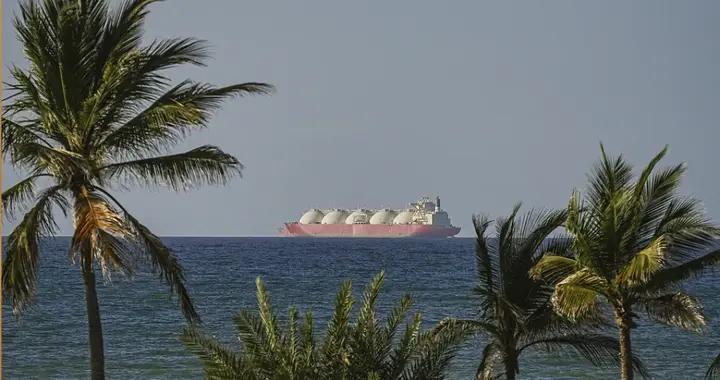 能源轉型的長期確定與短期不確定｜《財經》社評