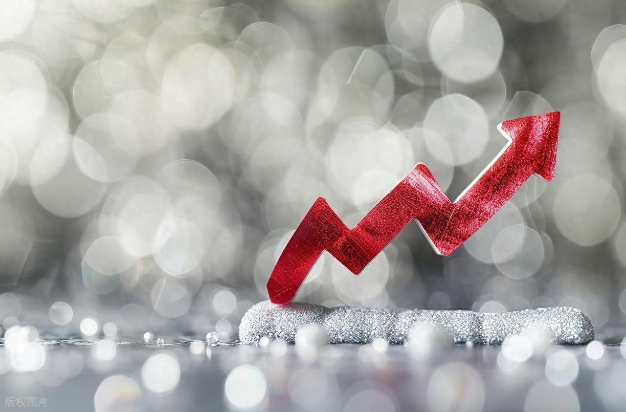 尾盤急拉，傳出一絲變盤信號！