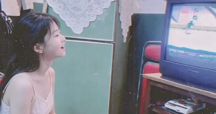 三十年過去了，當年的紅白機999999合1卡帶你打通沒有