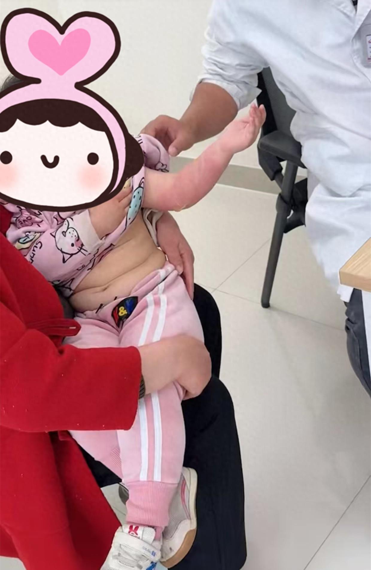 男子回家路上救助被燙傷孩子，家長多次感謝！網友怒贊：河南第一帥，雙方都是敞亮人