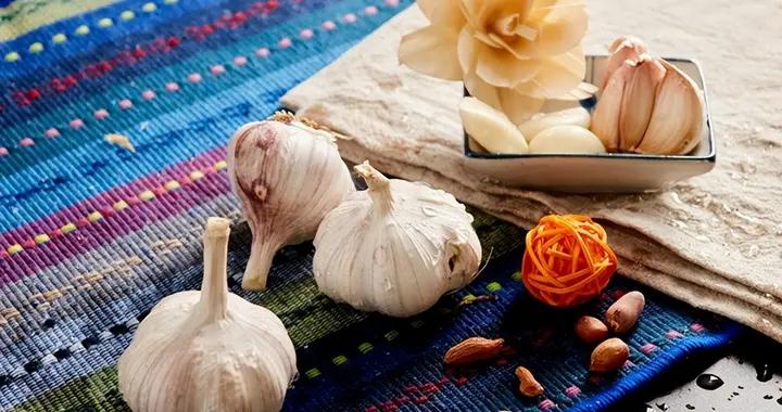 最近總放屁？不是腸胃“爛了”，這3個原因多數人都中了