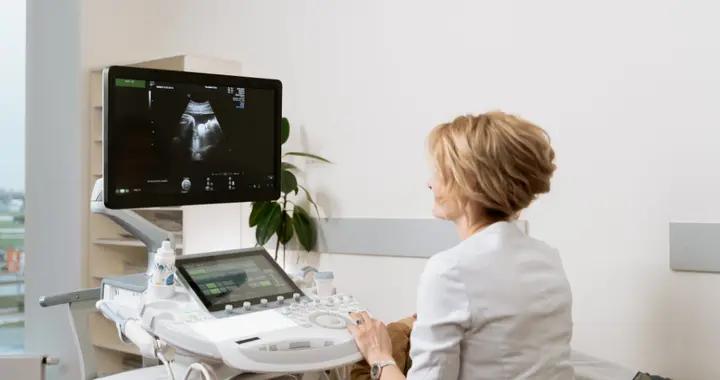 職業對比：三甲醫院護士比護士長工資差多少，工作優勢和前景揭祕