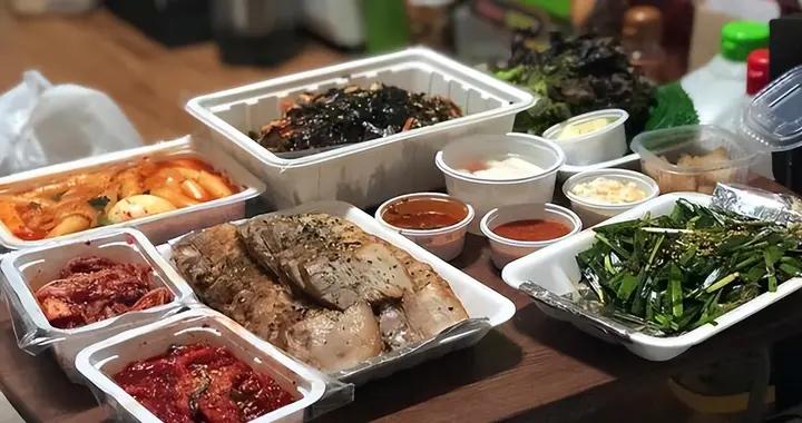 “預製菜”一上桌，人就跑光！外賣餐飲的黃金時代真結束了？