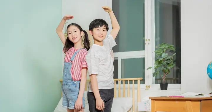 孩子長不高？不是遺傳“背鍋”，4件事做好了，身高還能再竄一竄