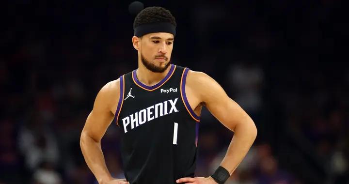 名記：布克也打了64場那怎麼說？聯盟破例後就要對所有人一視同仁