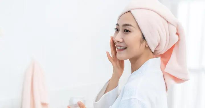 熬夜黨救星！3個低成本提亮技巧，輕鬆改善皮膚暗沉發黃