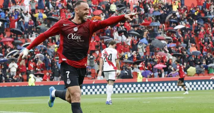 每體：籤小蜘蛛不易，巴薩將穆裏奇和瑟爾洛特視爲低成本備選方案