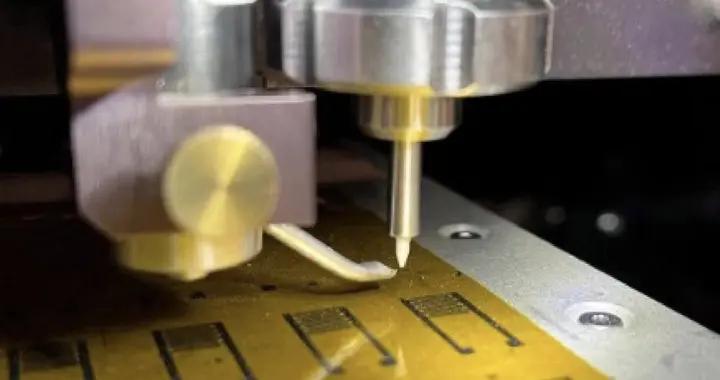 打印“腦細胞”成真：這款人工神經元成功刺激活體小鼠腦神經