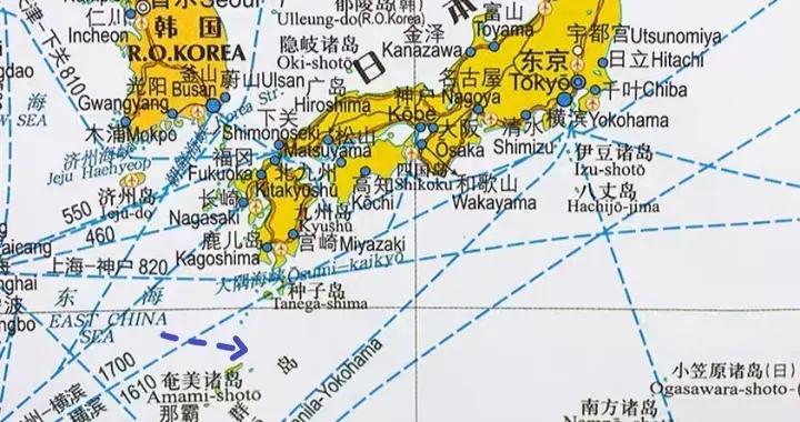 橫當水道在琉球羣島北部，在奄美大島與橫當島之間，屬於國際水道