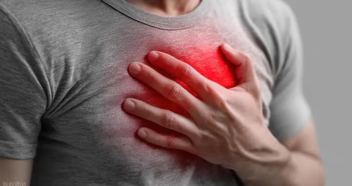 喘氣粗伴隨這些症狀要警惕，可能是身體發出的健康警報