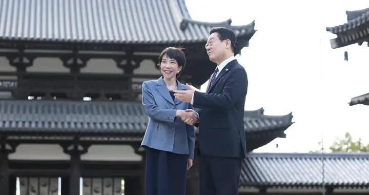 高市早苗與李在明在奈良參觀古建築，昨晚還打架子鼓玩搖滾自嗨