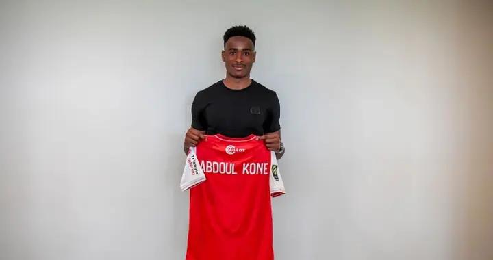 瑞天空記者：國米追求法乙球隊蘭斯的後衛科內，對方要價2000萬歐