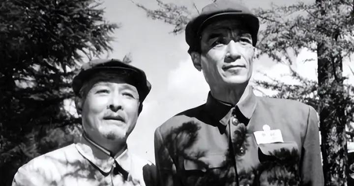 《英雄兒女》中的小瑕疵，師政委的年齡，怎麼會比總司令還大？