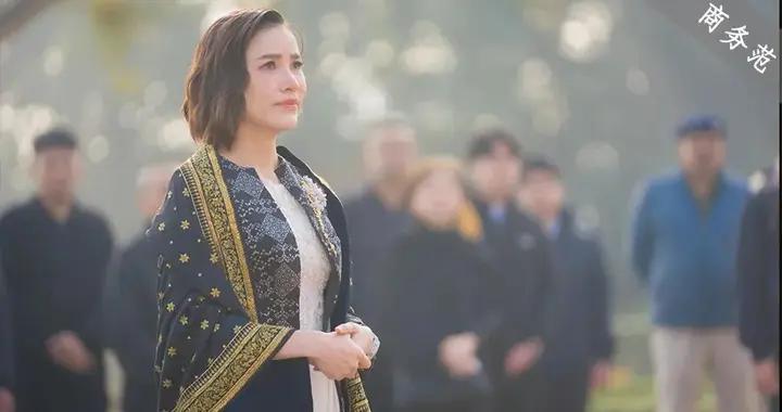 泰王貴妃又復寵，高調出訪不輸王后！消失五年“熹妃回宮”段位高