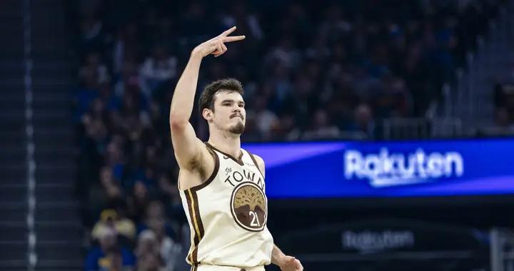 今天有譜！波斯特半場5中4得球隊最高10分 另有3板3助&三分2中2