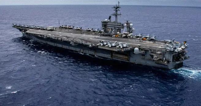 美國航母忍不住開火，擊落伊朗偵察無人機！伊朗暗示遊戲纔剛開始