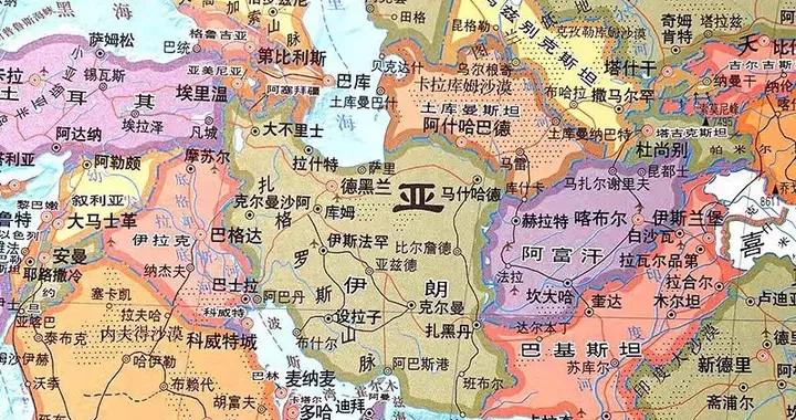 伊朗周邊航班都繞開了，阿聯酋有富豪提前跑，希望中東和平