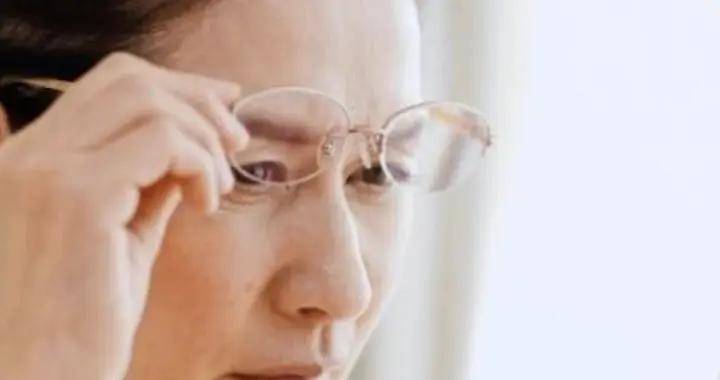 能治老花眼的滴眼液首獲FDA批准，滴一滴30分鐘起效、保持10小時