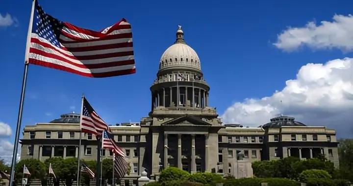 突發！美國徵加25%關稅，制裁3家中國企業，14艘船舶