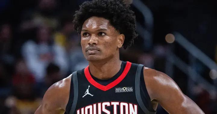 今日對陣榜首雷霆！火箭更新傷情：阿門生病降級爲出戰成疑