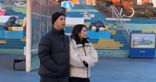 李純與馬頔逛天津海洋館被偶遇！夫妻倆感情恩愛又甜蜜