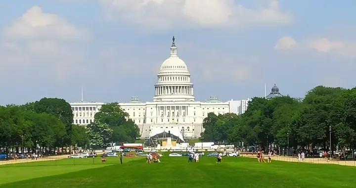 短短24小時，美國兩次攻擊中國，中美同臺交鋒，俄方反手將美一軍