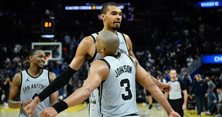 福克斯：我們在全明星所有項目都拿第二 今年爭取別再拿第二了