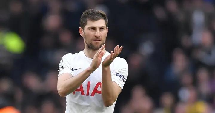 泰晤士：本·戴維斯本週參加了歐足聯大會，他正考慮退役後的事業