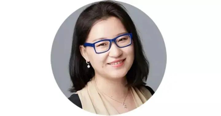 11歲女孩因胸部發育被嘲笑“奶牛”，父母的沉默可能是幫兇