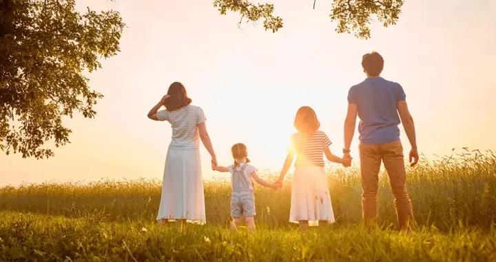 一個孩子長不大的根源：長期失權