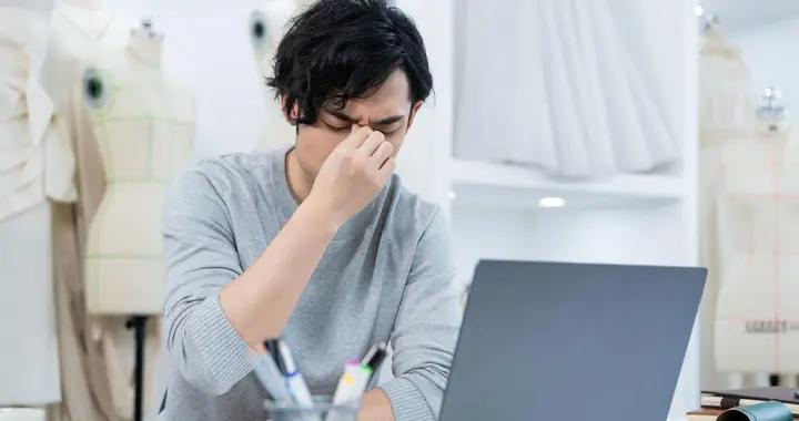 一進公司就頭痛？專家解讀職場焦慮軀體化表現及如何緩解