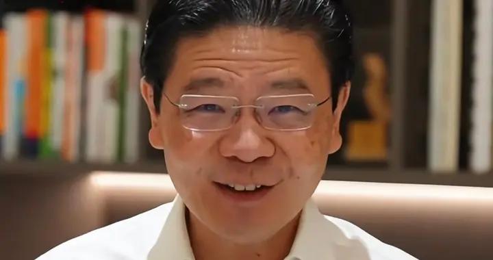 新加坡的黃循財做預算，他喝上了暖心粥，這一年有盈餘能發錢