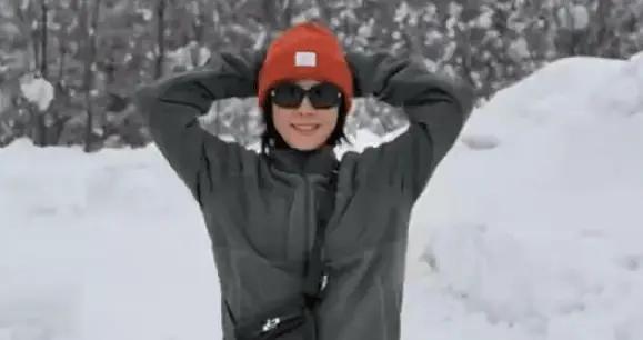 60歲劉嘉玲回應滑雪摔倒：摔跤也是樂趣的一部分